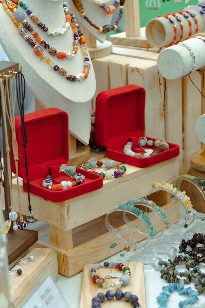 TÁWID stones and crystals catalog image